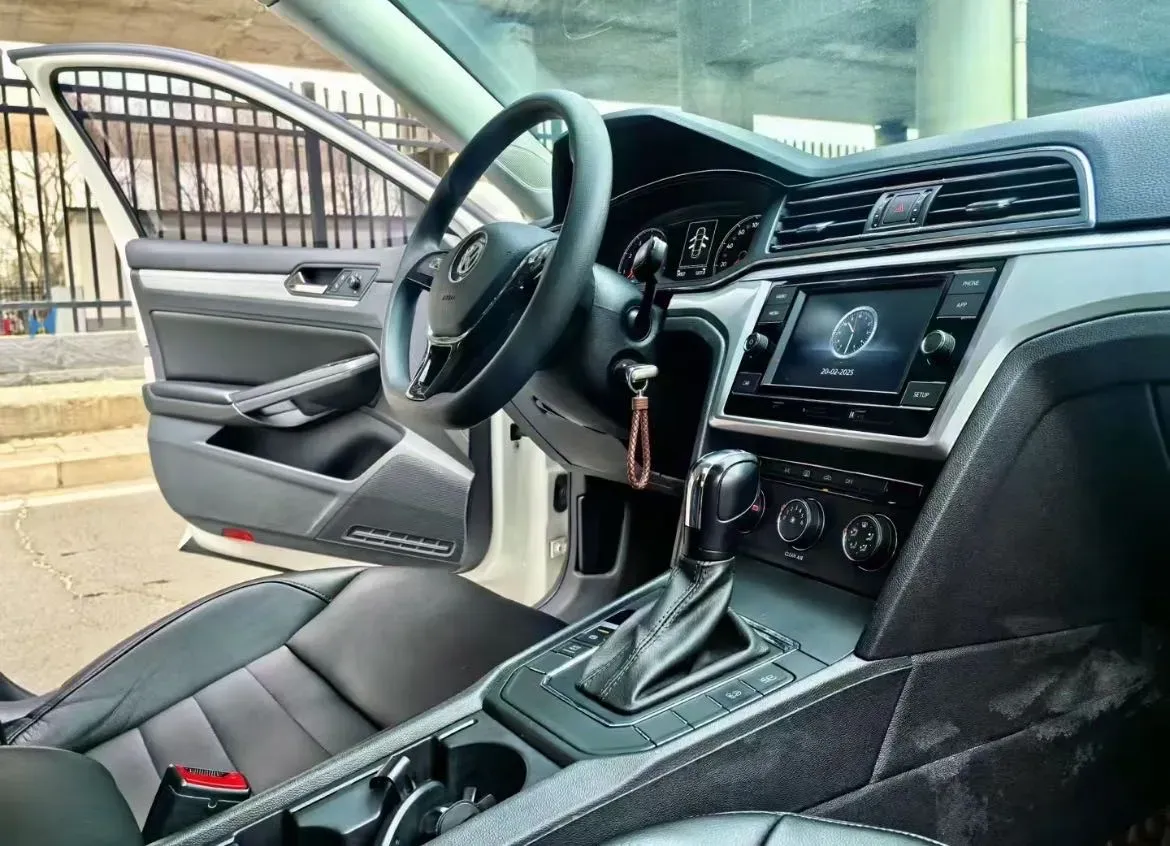 2019 Volkswagen Lamando 1.4T 131HP L4 7DCT,autocango,china used car exporter,china ev exporter,chinese used car exporter,chinese used ev exporter