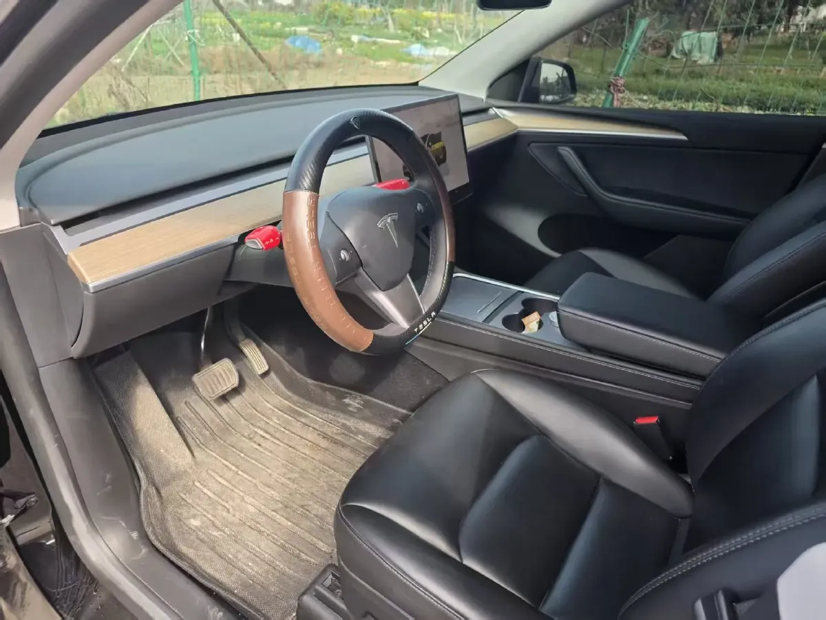 2022 Tesla Model Y BEV 60KWH,autocango,china used car exporter,china ev exporter,chinese used car exporter,chinese used ev exporter