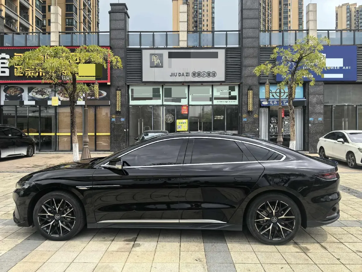 2025 BYD Han BEV 60.48KWH,autocango,china used car exporter,china ev exporter,chinese used car exporter,chinese used ev exporter