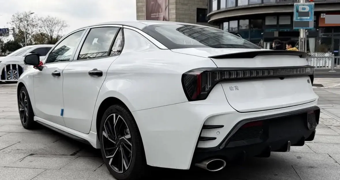 2025 LYNK&CO 03 1.5T 181HP L4 7DCT,autocango,china used car exporter,china ev exporter,chinese used car exporter,chinese used ev exporter