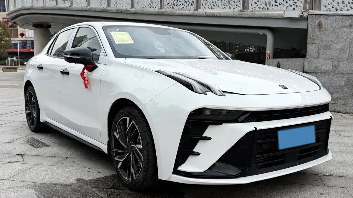 2025 LYNK&CO 03 1.5T 181HP L4 7DCT,autocango,china used car exporter,china ev exporter,chinese used car exporter,chinese used ev exporter