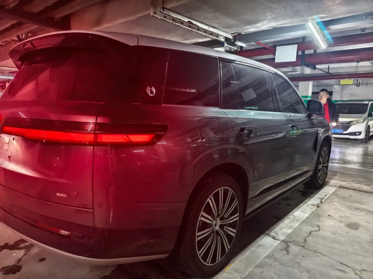 2026 Denza DenzaN9 2.0T 207HP L4 E-CVT PHEV,autocango,china used car exporter,china ev exporter,chinese used car exporter,chinese used ev exporter