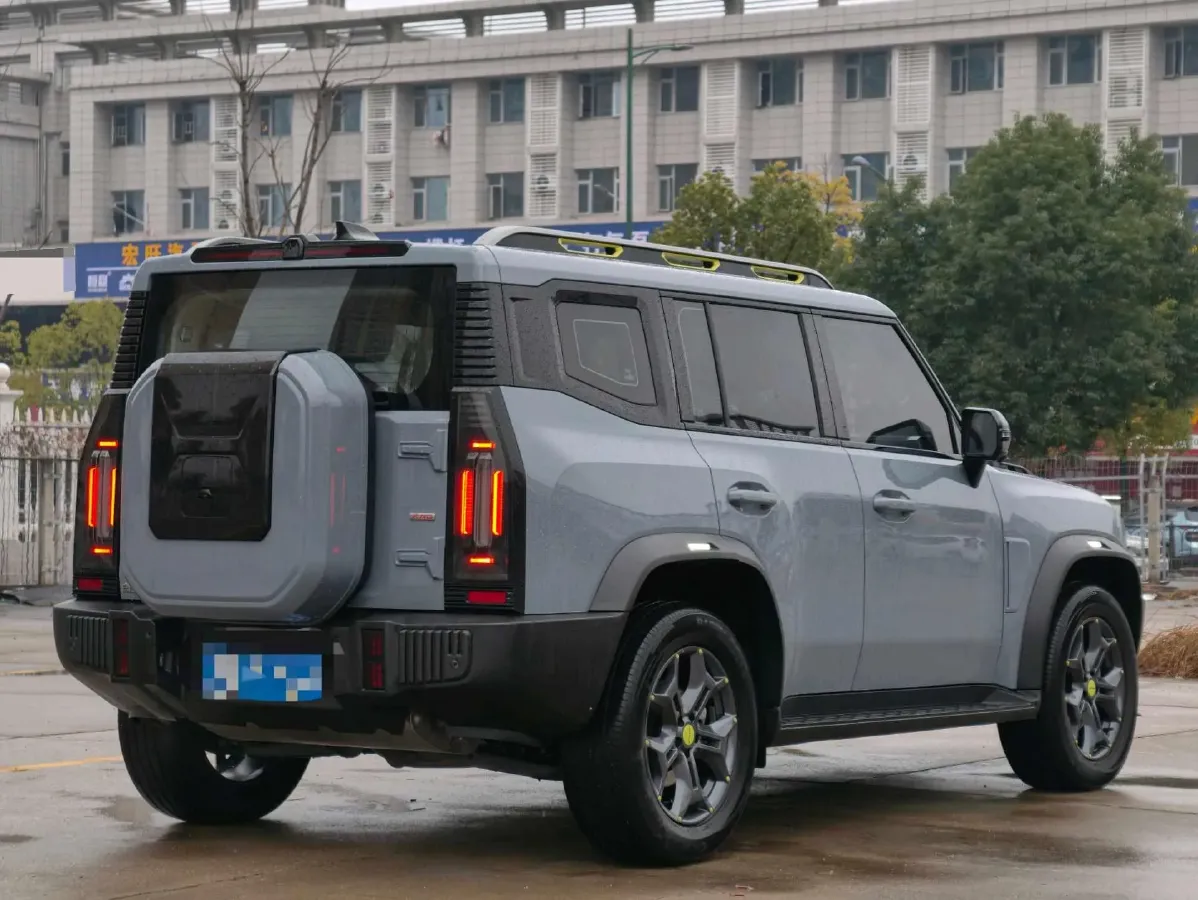 2023 Jetour Traveller 2.0T 254HP L4 7DCT,autocango,china used car exporter,china ev exporter,chinese used car exporter,chinese used ev exporter