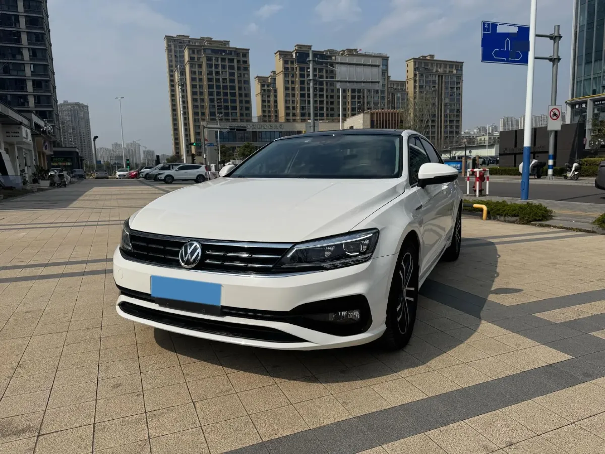 2021 Volkswagen Lamando 1.4T 150HP L4 7DCT,autocango,china used car exporter,china ev exporter,chinese used car exporter,chinese used ev exporter