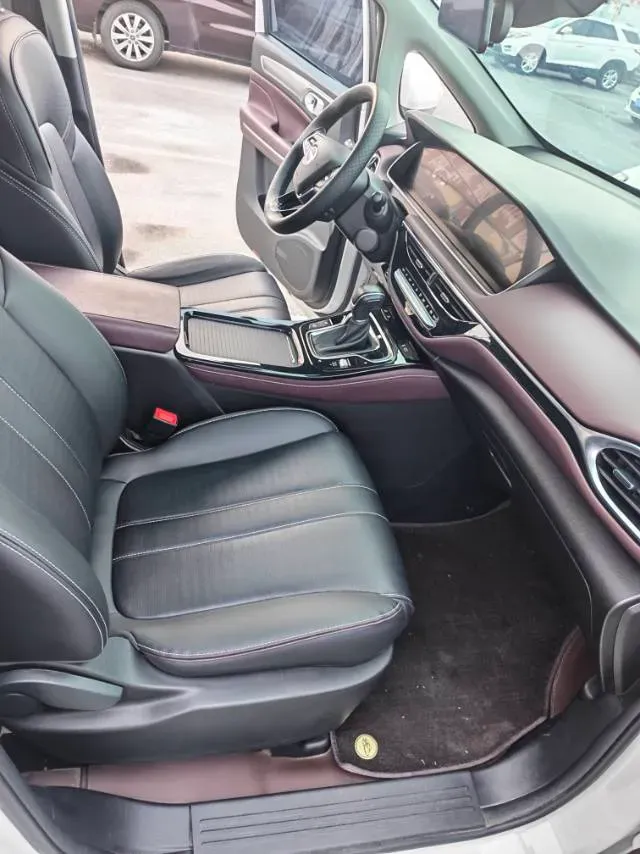 2023 GAC Trumpchi M6 1.5T 177HP L4 7DCT,autocango,china used car exporter,china ev exporter,chinese used car exporter,chinese used ev exporter