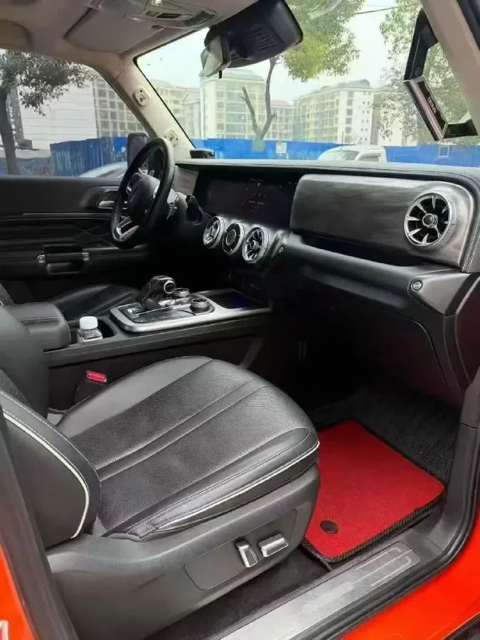 2021 Tank 300 2.0T 227HP L4 8AT,autocango,china used car exporter,china ev exporter,chinese used car exporter,chinese used ev exporter