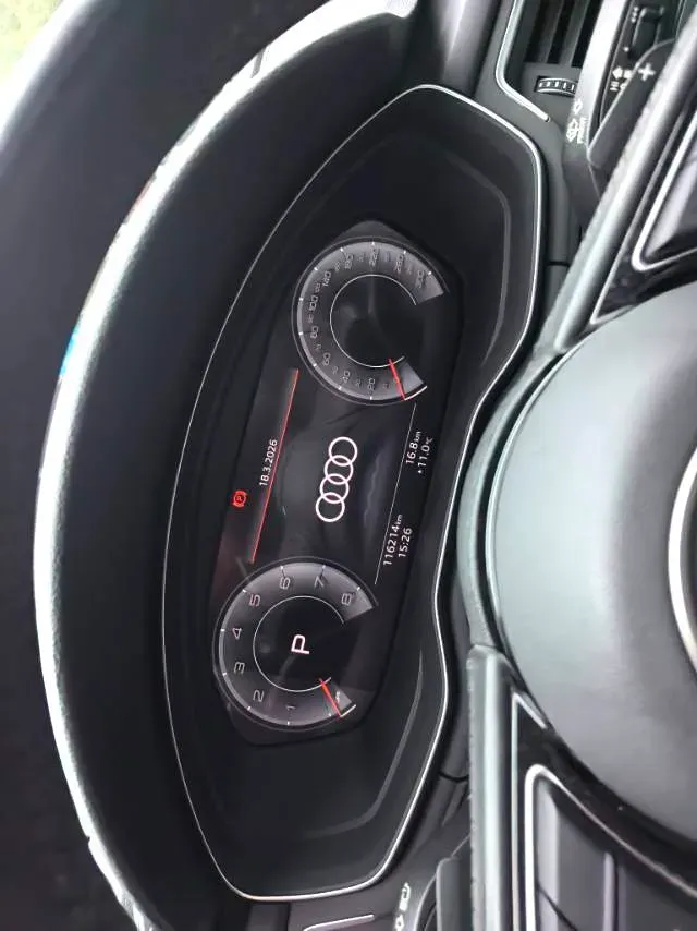 2020 Audi A4L 2.0T 190HP L4 7DCT,autocango,china used car exporter,china ev exporter,chinese used car exporter,chinese used ev exporter