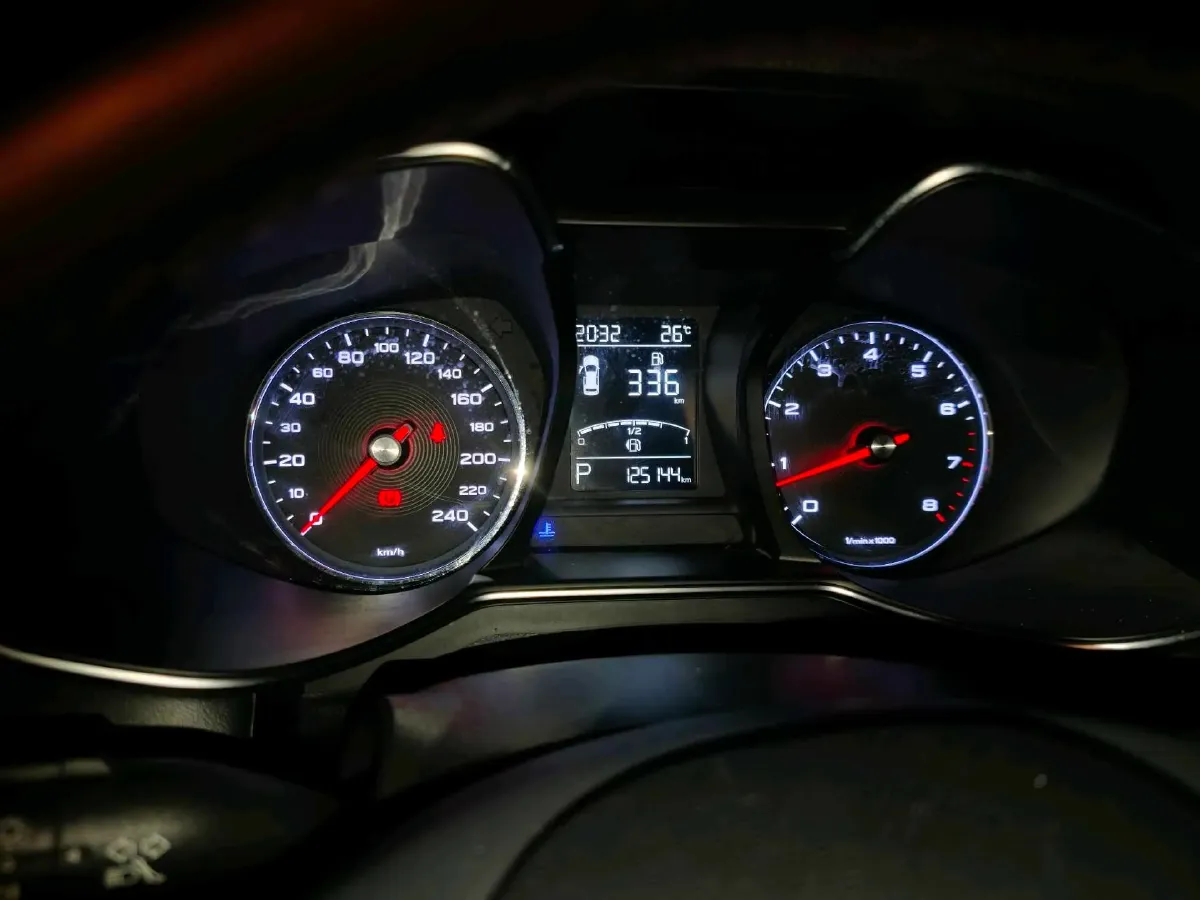 2017 MG MG6 1.5T 169HP L4 7DCT,autocango,china used car exporter,china ev exporter,chinese used car exporter,chinese used ev exporter