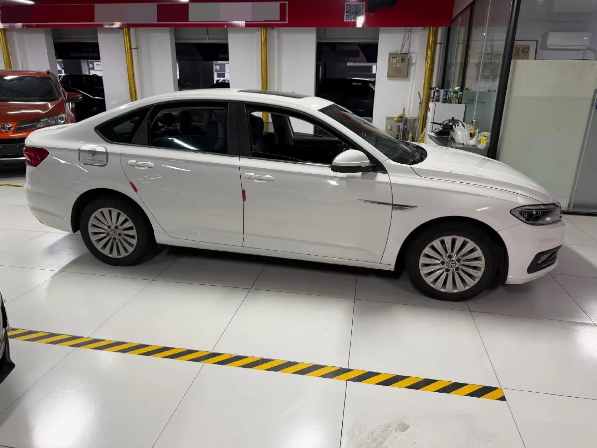 2018 Volkswagen Lavida 1.2T 116HP L4 7DCT,autocango,china used car exporter,china ev exporter,chinese used car exporter,chinese used ev exporter