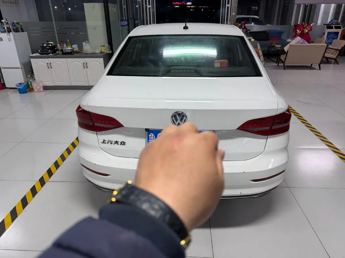 2018 Volkswagen Lavida 1.2T 116HP L4 7DCT,autocango,china used car exporter,china ev exporter,chinese used car exporter,chinese used ev exporter