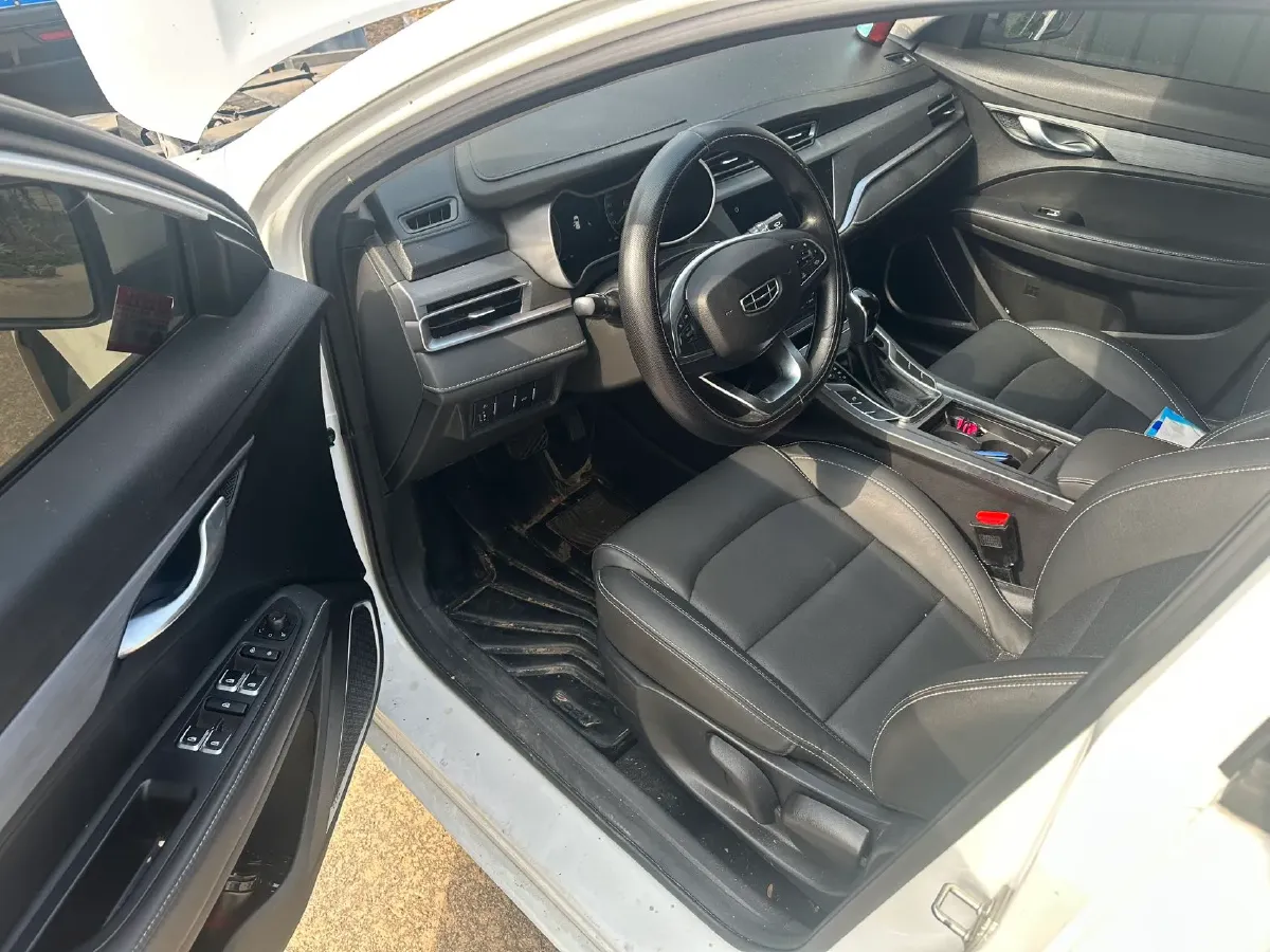 2021 Geely Coolray 1.4T 141HP L4 6MT,autocango,china used car exporter,china ev exporter,chinese used car exporter,chinese used ev exporter