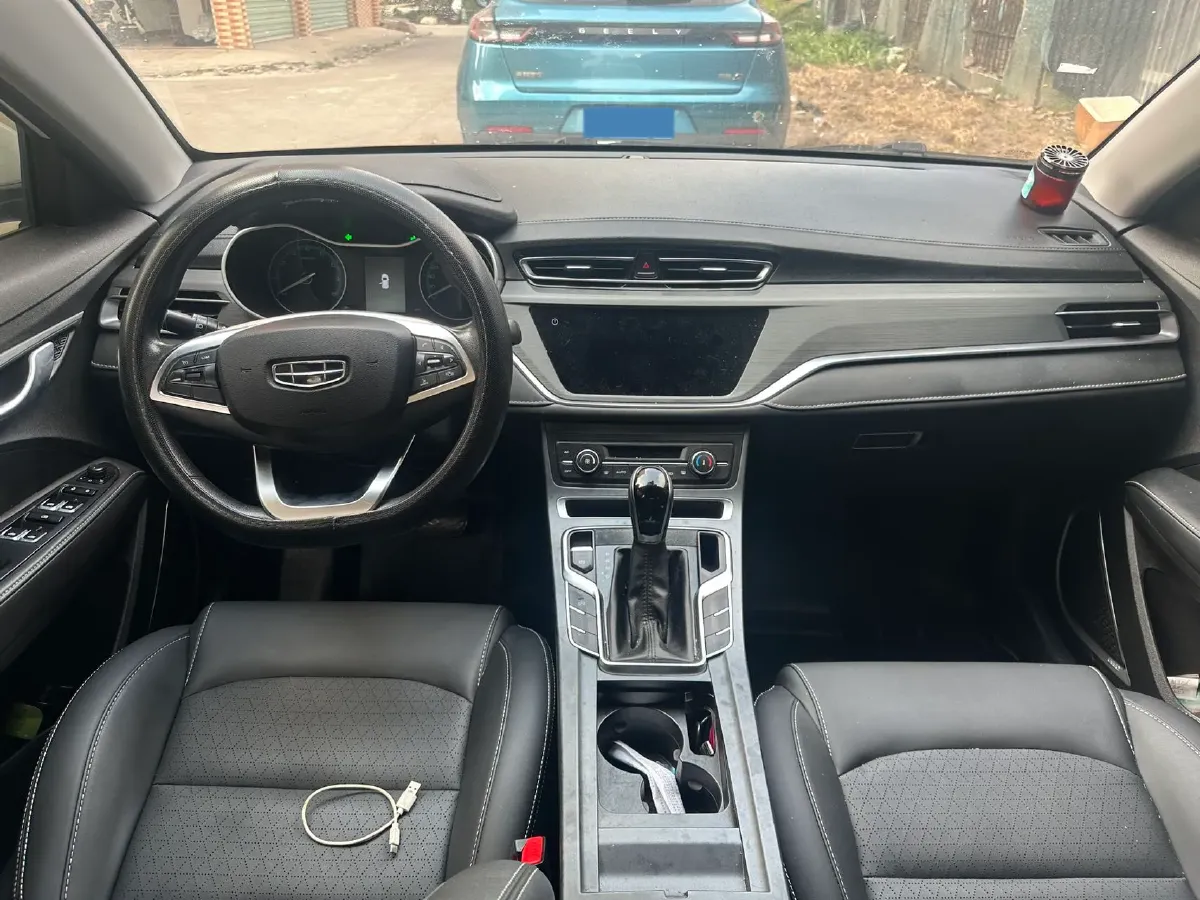 2021 Geely Coolray 1.4T 141HP L4 6MT,autocango,china used car exporter,china ev exporter,chinese used car exporter,chinese used ev exporter