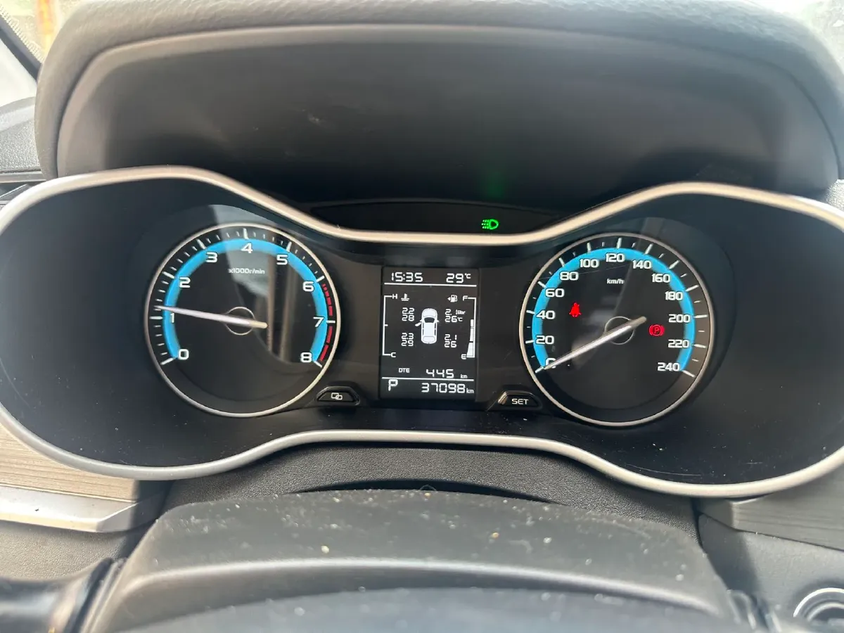 2021 Geely Coolray 1.4T 141HP L4 6MT,autocango,china used car exporter,china ev exporter,chinese used car exporter,chinese used ev exporter