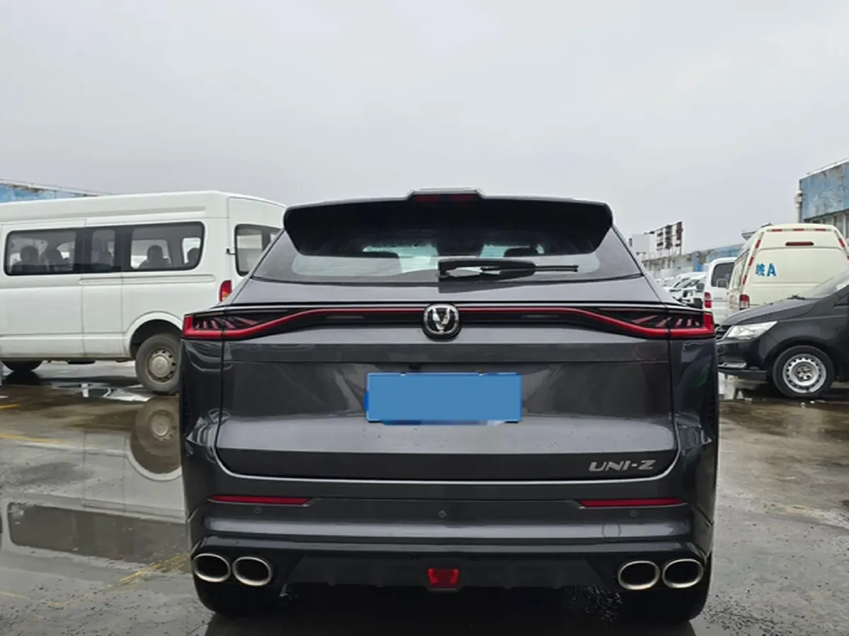 2025 ChangAn UNI-Z 1.5T 188HP L4 7DCT,autocango,china used car exporter,china ev exporter,chinese used car exporter,chinese used ev exporter