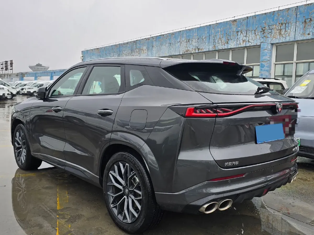 2025 ChangAn UNI-Z 1.5T 188HP L4 7DCT,autocango,china used car exporter,china ev exporter,chinese used car exporter,chinese used ev exporter