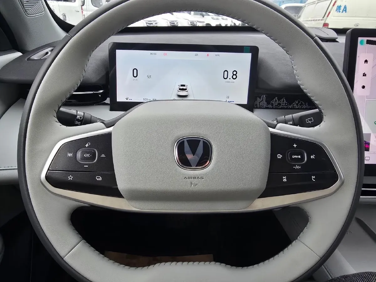 2025 ChangAn UNI-Z 1.5T 188HP L4 7DCT,autocango,china used car exporter,china ev exporter,chinese used car exporter,chinese used ev exporter