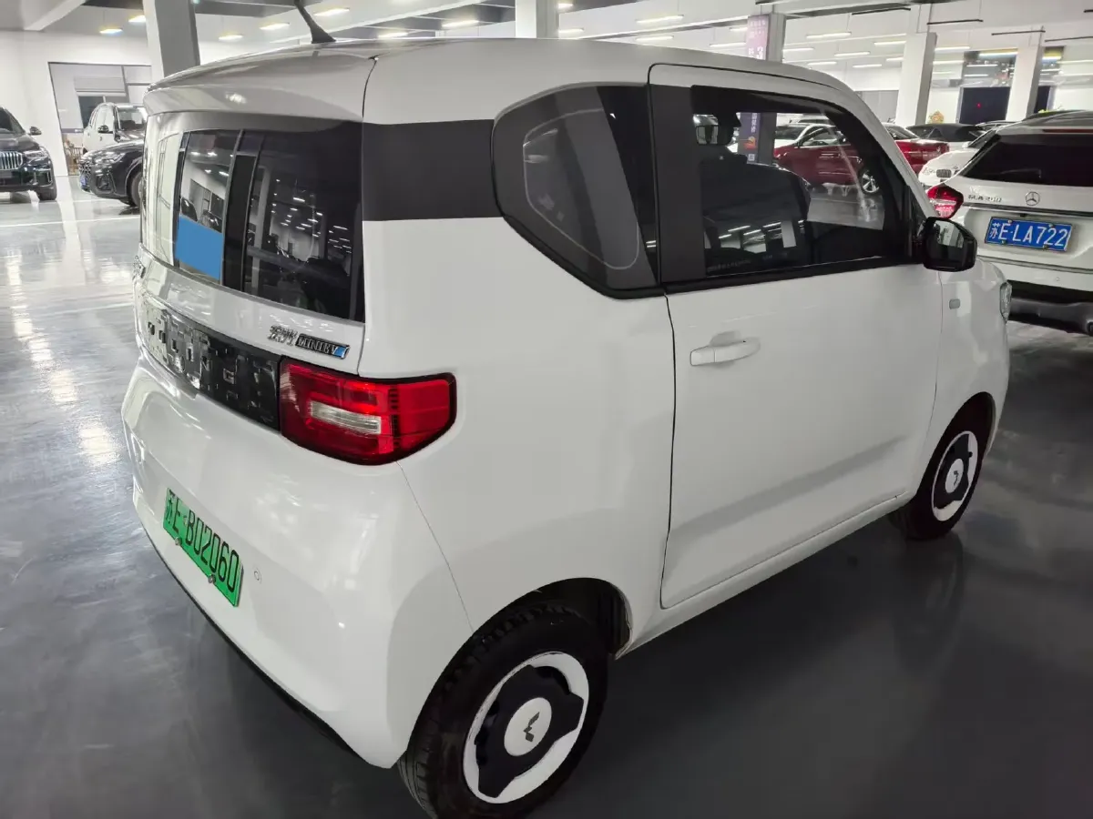 2021 WuLing HongGuang MINI EV BEV 9.3KWH,autocango,china used car exporter,china ev exporter,chinese used car exporter,chinese used ev exporter