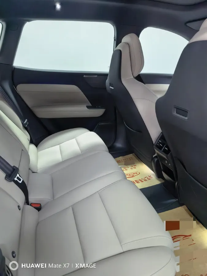 2026 Volvo XC70 PHEV 1.5T 156HP L4 3DHT PHEV,autocango,china used car exporter,china ev exporter,chinese used car exporter,chinese used ev exporter