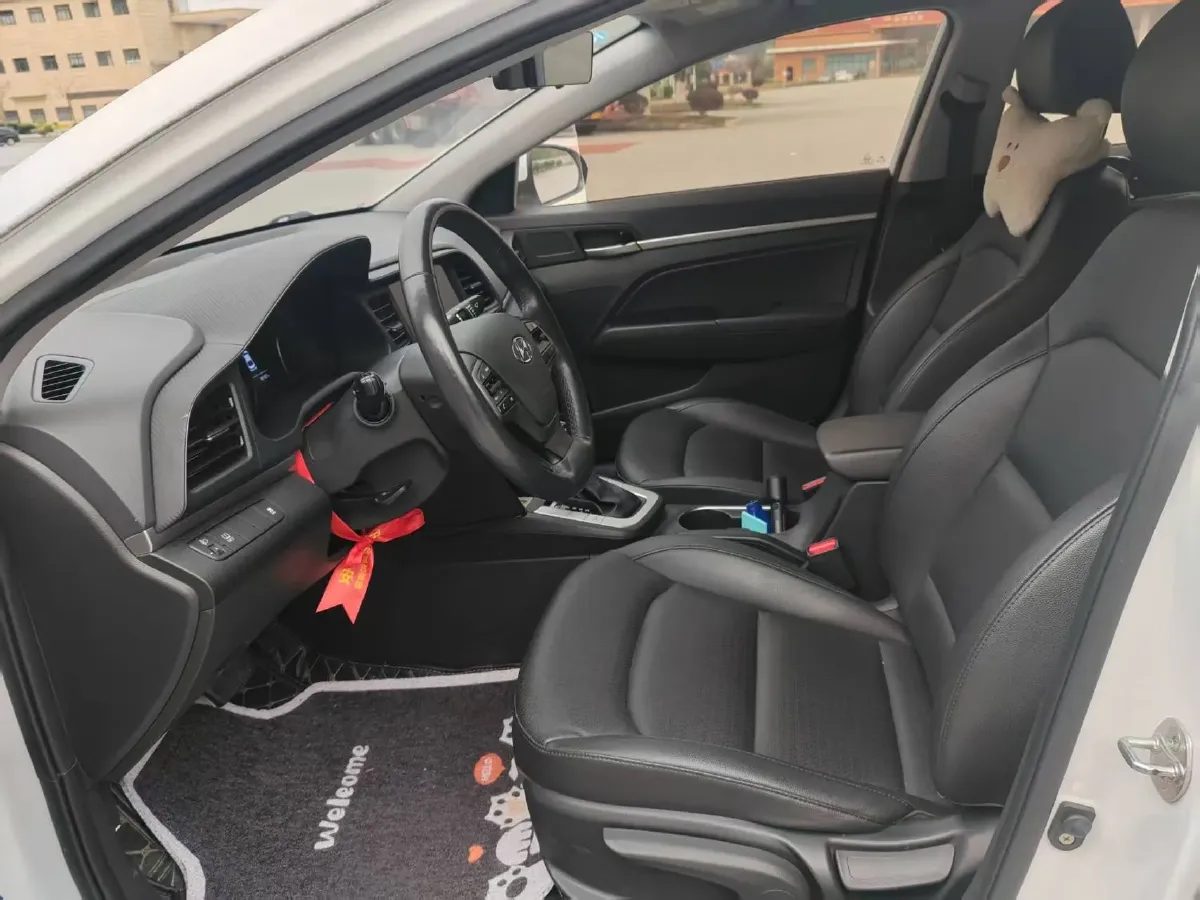 2020 Hyundai Elantra 1.5L 115HP L4 CVT,autocango,china used car exporter,china ev exporter,chinese used car exporter,chinese used ev exporter