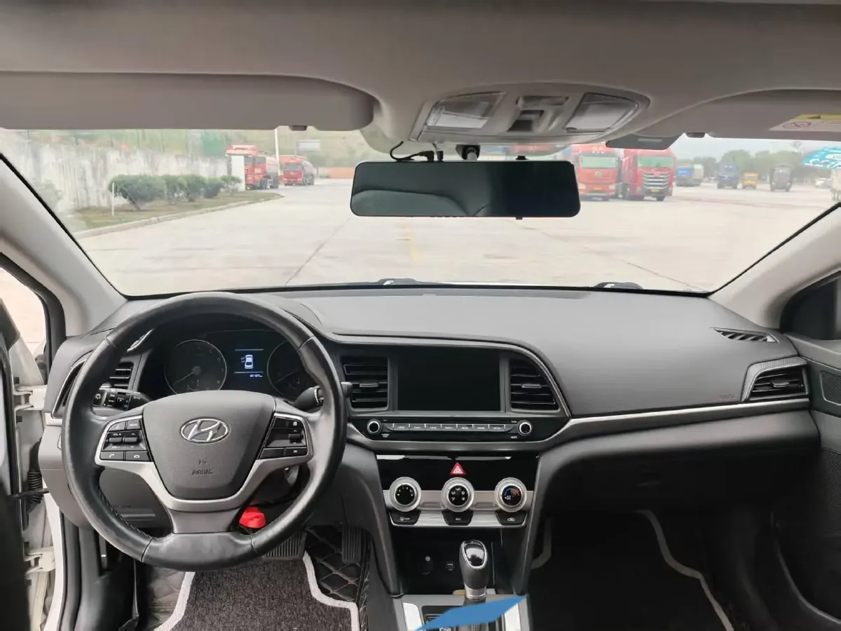 2020 Hyundai Elantra 1.5L 115HP L4 CVT,autocango,china used car exporter,china ev exporter,chinese used car exporter,chinese used ev exporter