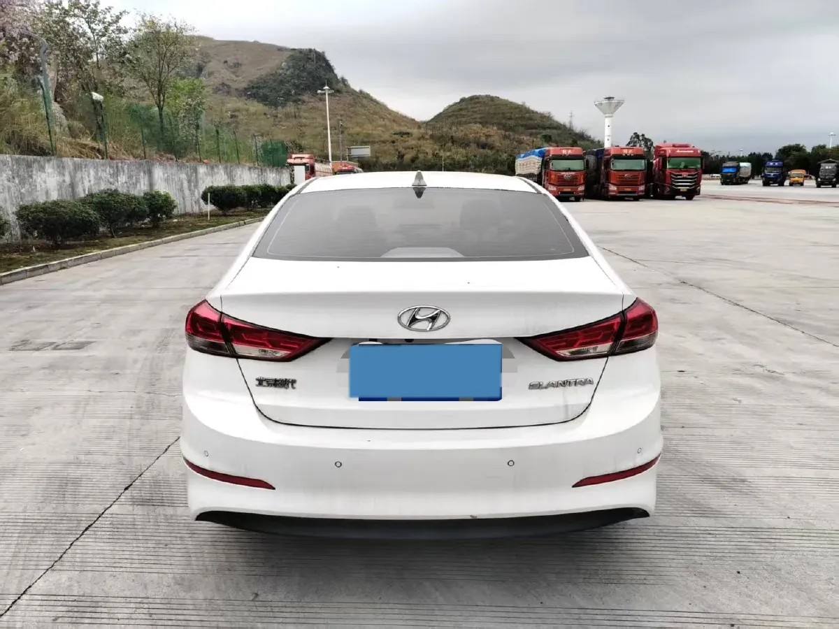2020 Hyundai Elantra 1.5L 115HP L4 CVT,autocango,china used car exporter,china ev exporter,chinese used car exporter,chinese used ev exporter