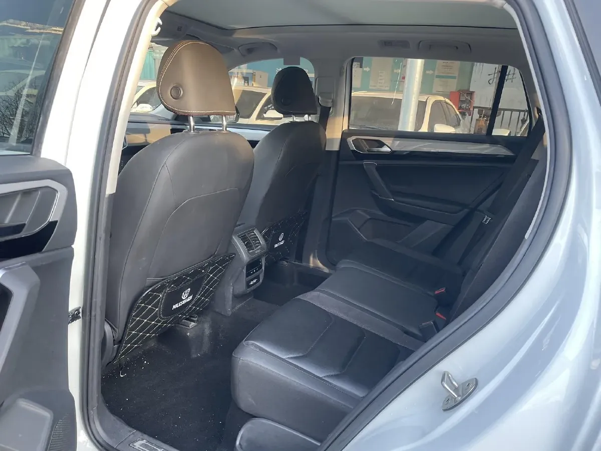 2021 Volkswagen Tayron 2.0T 186HP L4 7DCT,autocango,china used car exporter,china ev exporter,chinese used car exporter,chinese used ev exporter