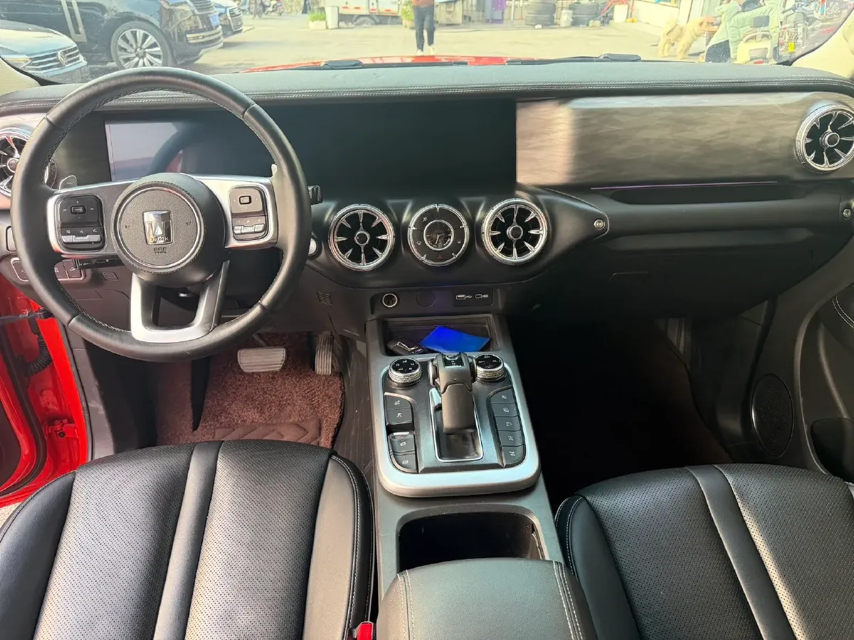 2021 Tank 300 2.0T 227HP L4 8AT,autocango,china used car exporter,china ev exporter,chinese used car exporter,chinese used ev exporter