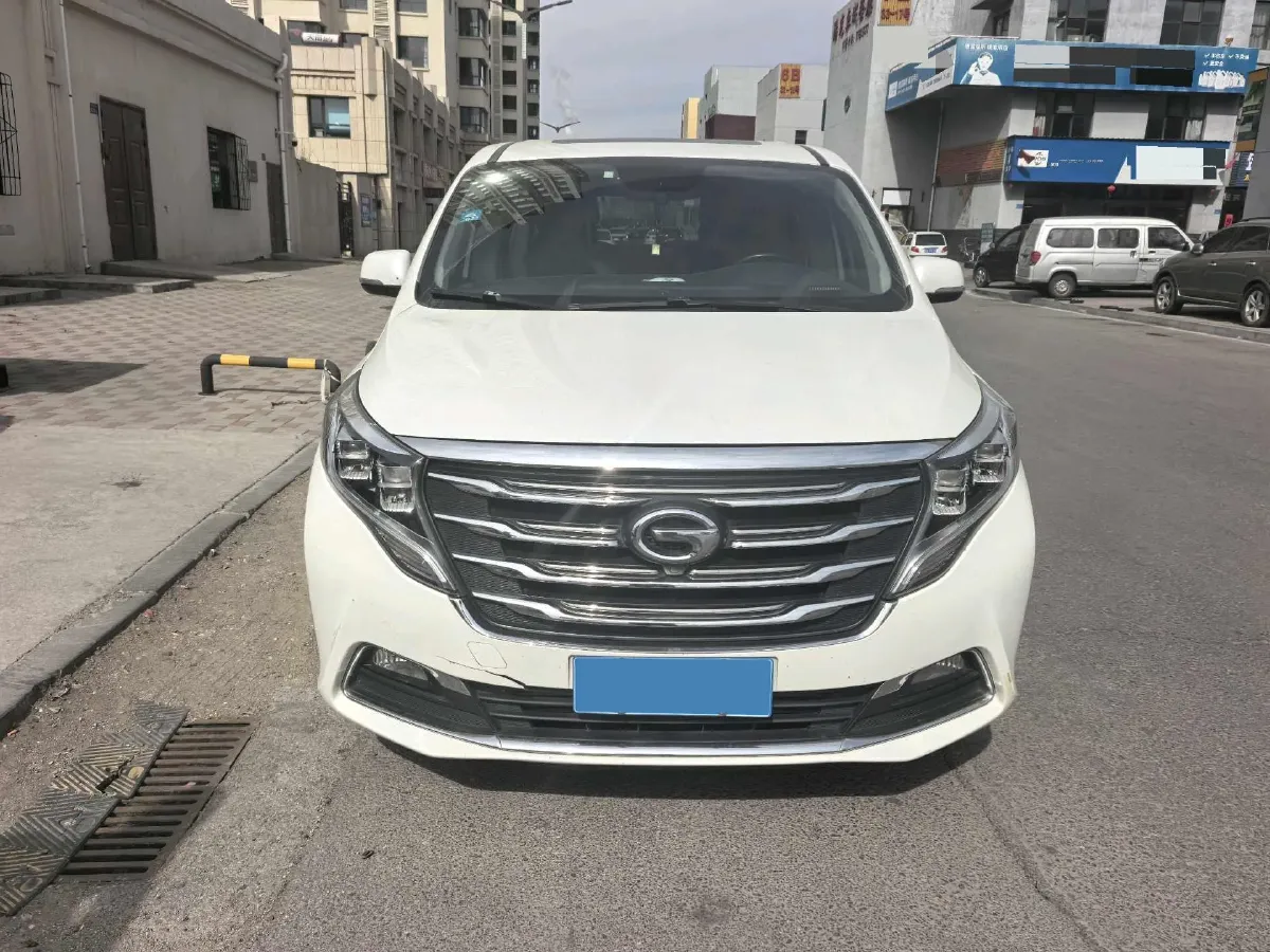 2018 GAC Trumpchi M8 2.0T 201HP L4 6AT,autocango,china used car exporter,china ev exporter,chinese used car exporter,chinese used ev exporter