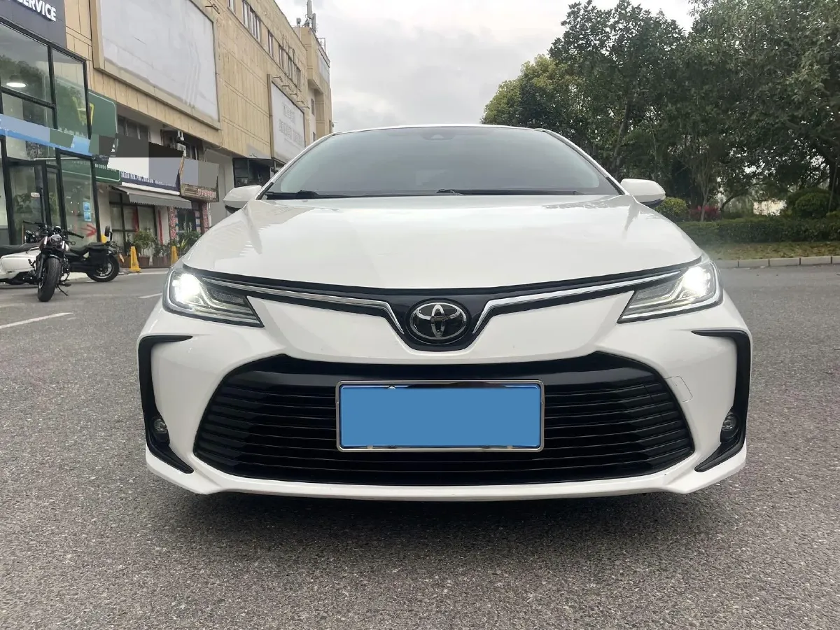 2021 Toyota Corolla 1.2T 116HP L4 CVT,autocango,china used car exporter,china ev exporter,chinese used car exporter,chinese used ev exporter