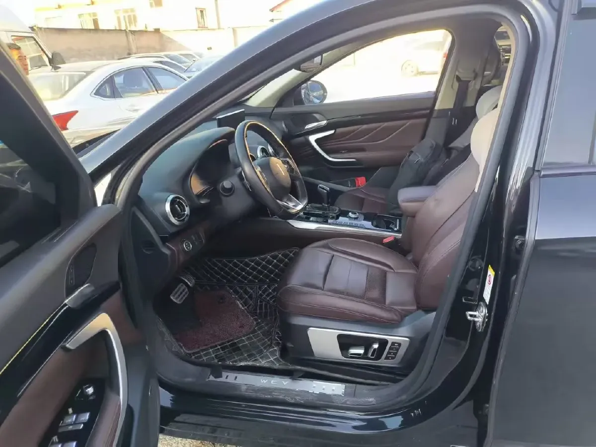 2017 WEY VV7 2.0T 234HP L4 7DCT,autocango,china used car exporter,china ev exporter,chinese used car exporter,chinese used ev exporter