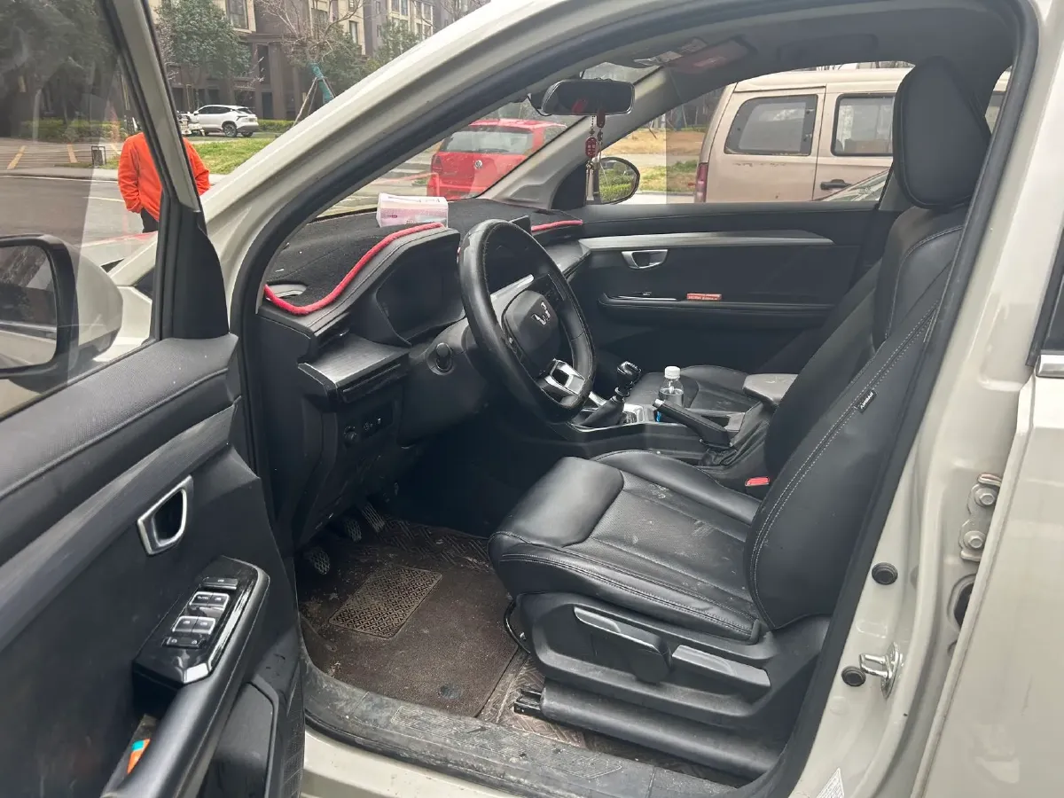 2021 WuLing XingChen 1.5T 147HP L4 6MT,autocango,china used car exporter,china ev exporter,chinese used car exporter,chinese used ev exporter