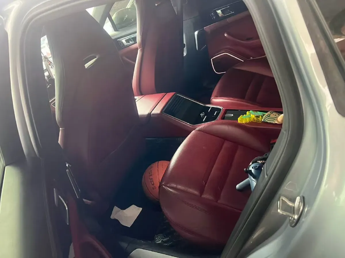 2019 Porsche Panamera 2.9T 330HP V6 8DCT,autocango,china used car exporter,china ev exporter,chinese used car exporter,chinese used ev exporter