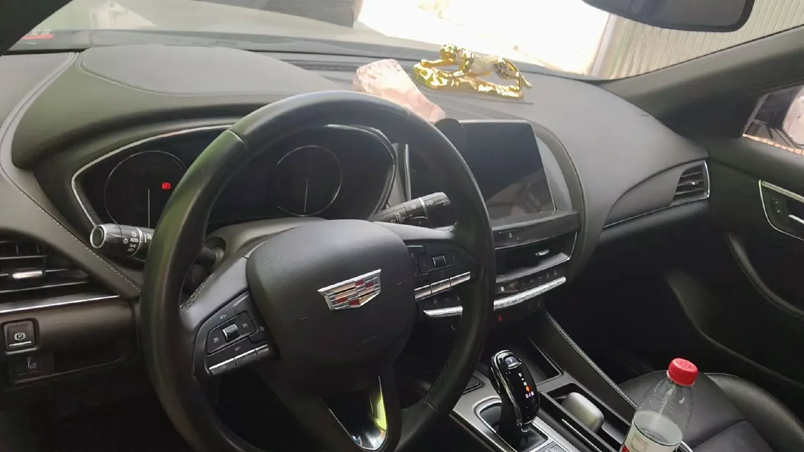 2022 Cadillac CT5 2.0T 237HP L4 10AT,autocango,china used car exporter,china ev exporter,chinese used car exporter,chinese used ev exporter