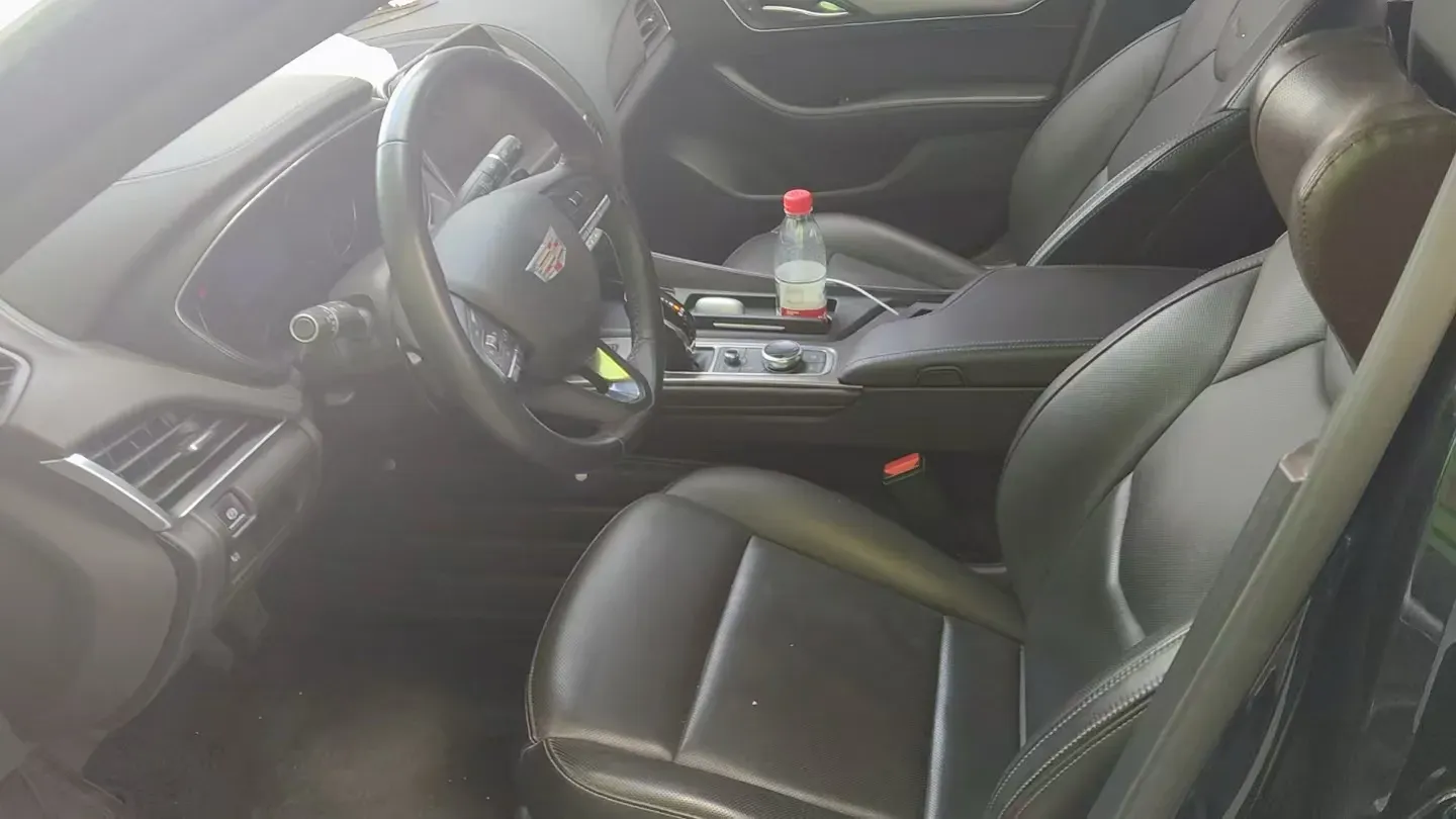 2022 Cadillac CT5 2.0T 237HP L4 10AT,autocango,china used car exporter,china ev exporter,chinese used car exporter,chinese used ev exporter