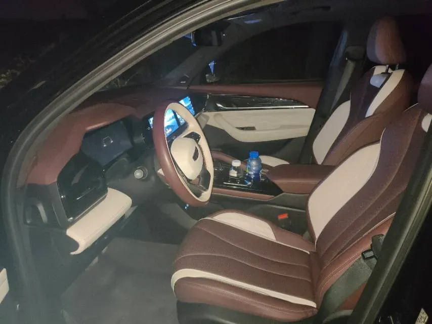 2021 Geely Monjaro 2.0T 218HP L4 7DCT,autocango,china used car exporter,china ev exporter,chinese used car exporter,chinese used ev exporter