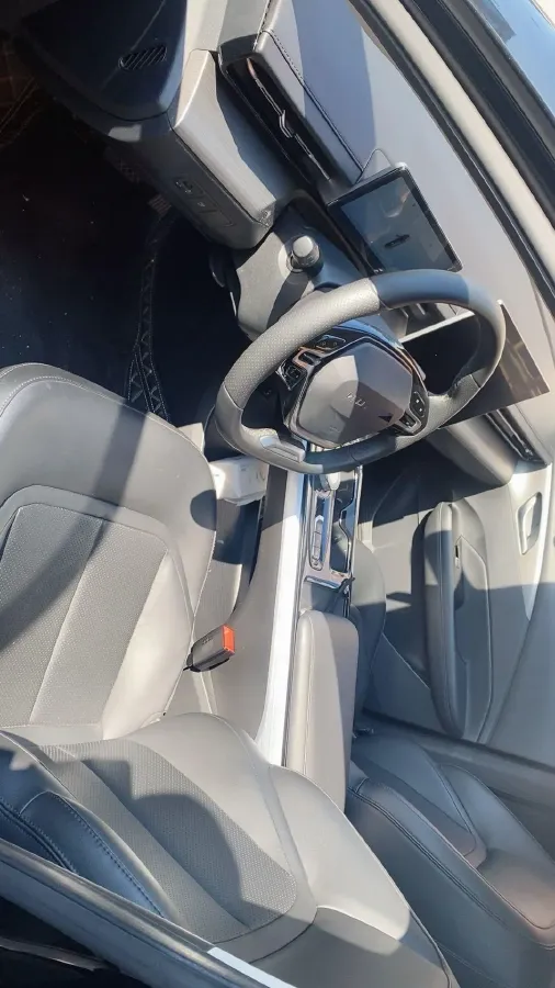 2023 WuLing XingGuang 1.5L 106HP L4 E-CVT PHEV 20.5KWH,autocango,china used car exporter,china ev exporter,chinese used car exporter,chinese used ev exporter