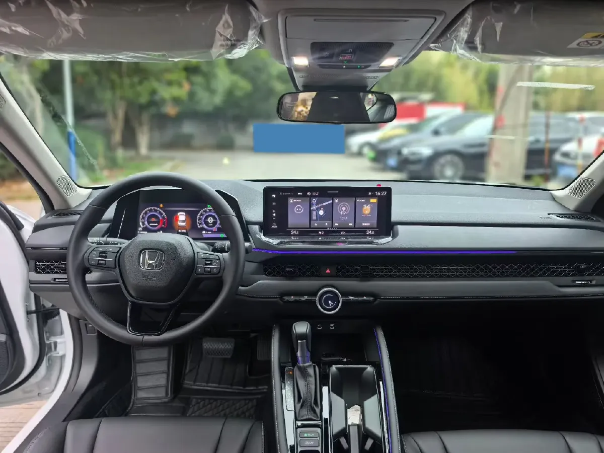 2025 Honda Accord 1.5T 192HP L4 CVT,autocango,china used car exporter,china ev exporter,chinese used car exporter,chinese used ev exporter