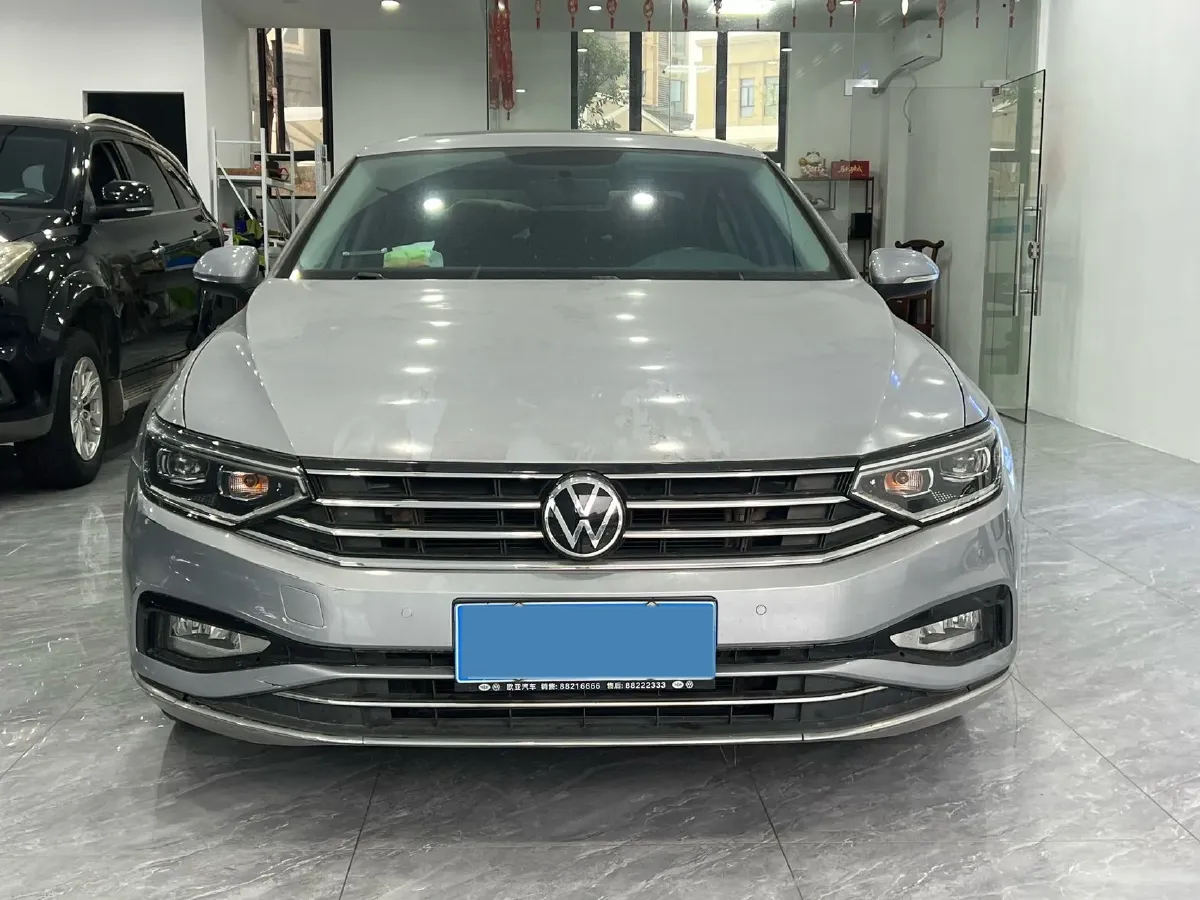2020 Volkswagen Magotan 1.4T 150HP L4 7DCT,autocango,china used car exporter,china ev exporter,chinese used car exporter,chinese used ev exporter