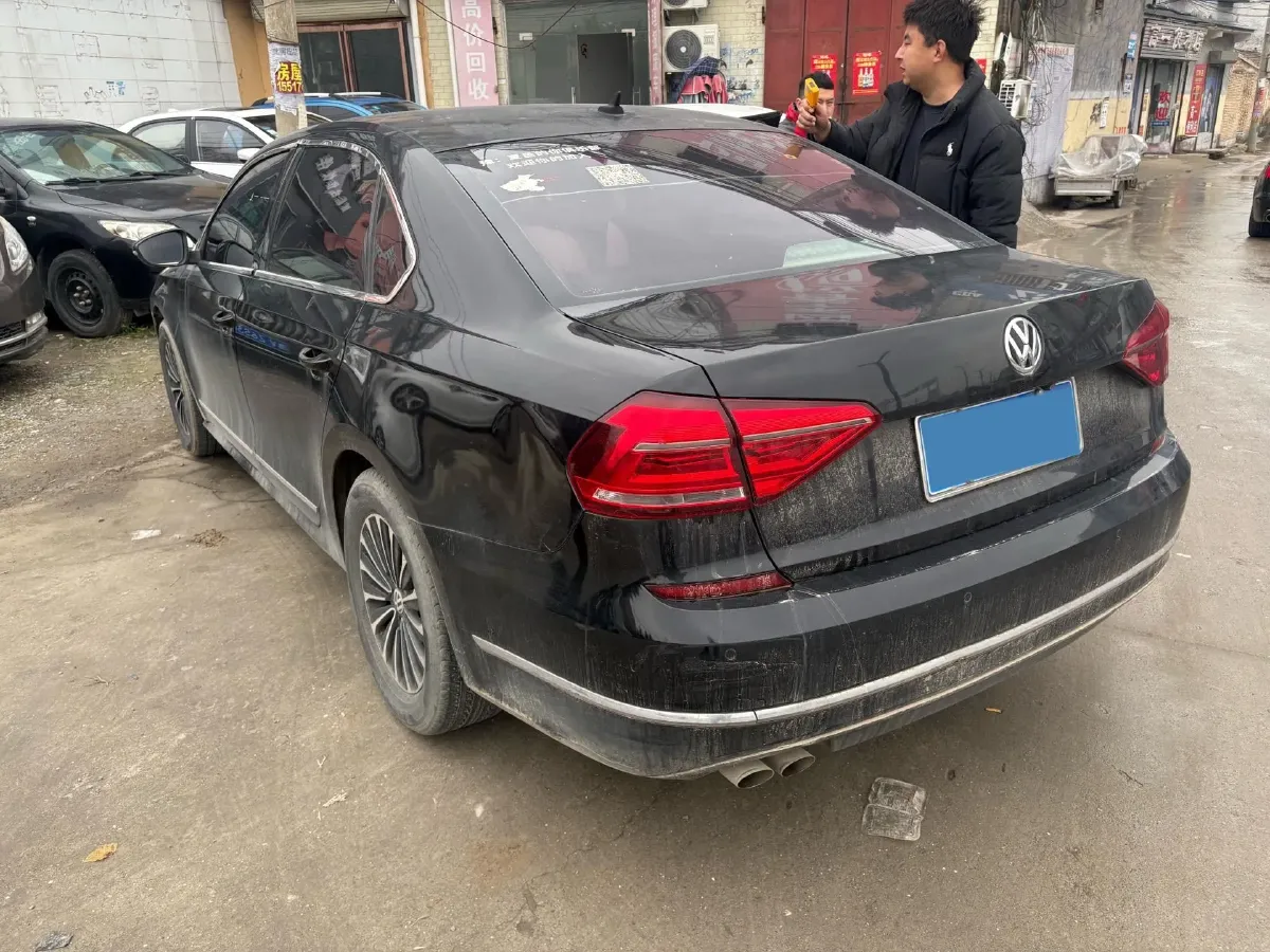 2017 Volkswagen Passat 1.4T 150HP L4 7DCT,autocango,china used car exporter,china ev exporter,chinese used car exporter,chinese used ev exporter