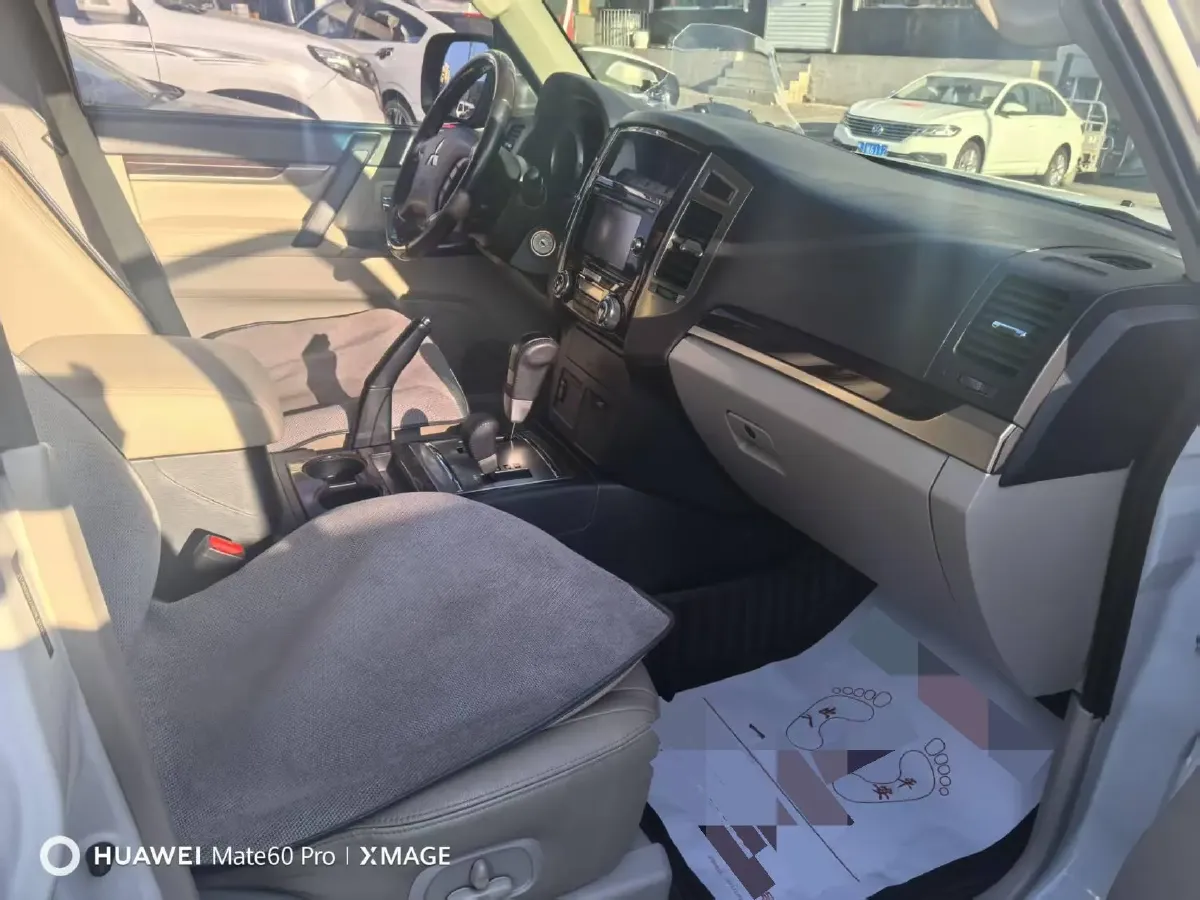 2017 Honda Jade 1.8L 141HP L4 5AT,autocango,china used car exporter,china ev exporter,chinese used car exporter,chinese used ev exporter