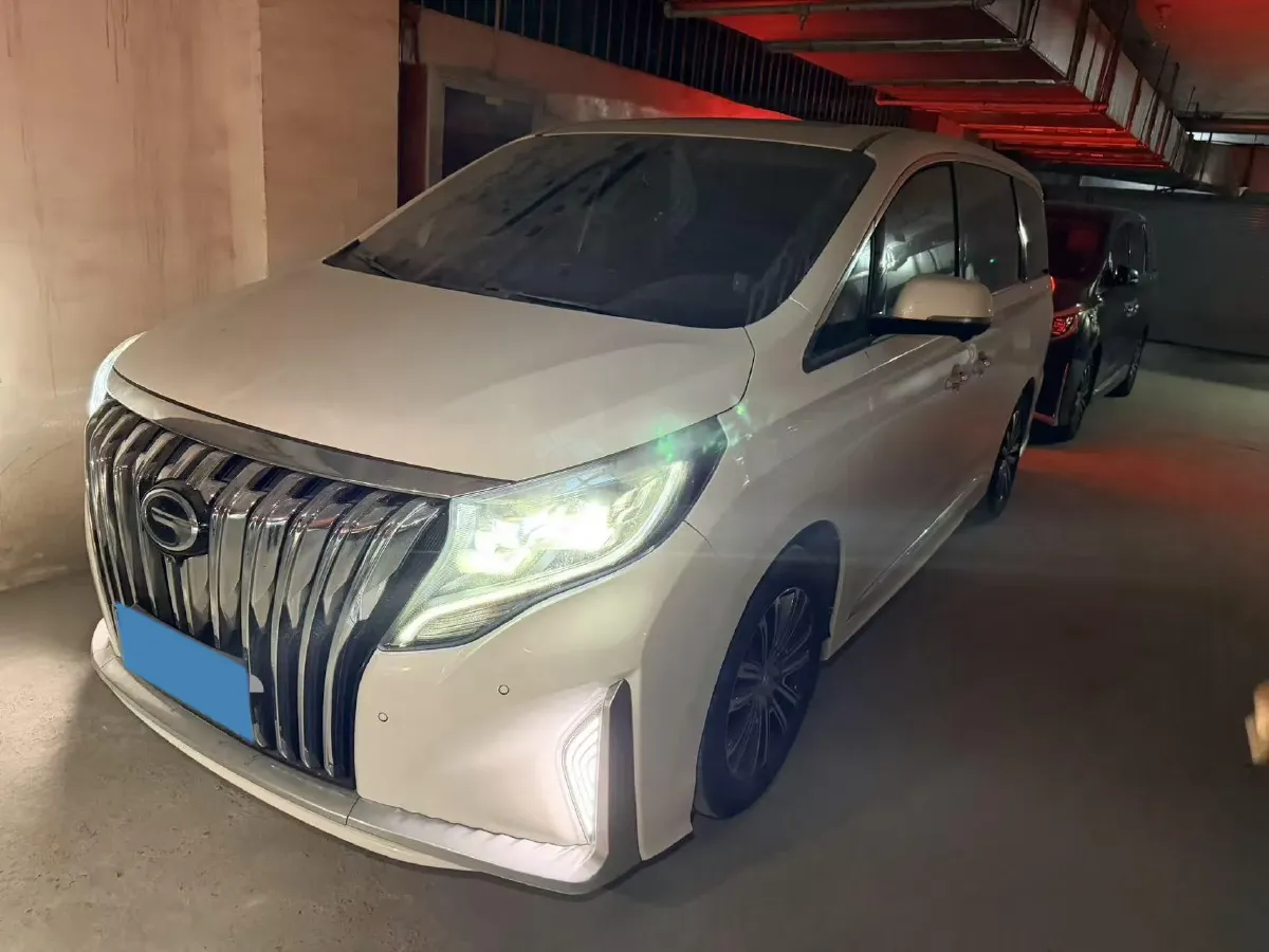 2021 GAC Trumpchi M8 2.0T 252HP L4 8AT,autocango,china used car exporter,china ev exporter,chinese used car exporter,chinese used ev exporter