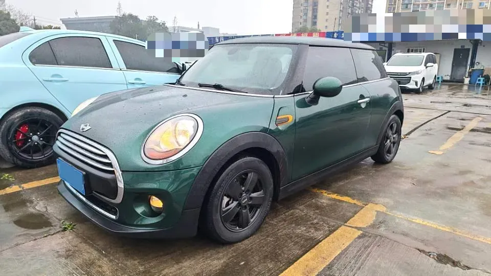 2016 MINI MINI 1.2T 102HP L3 6AT,autocango,china used car exporter,china ev exporter,chinese used car exporter,chinese used ev exporter