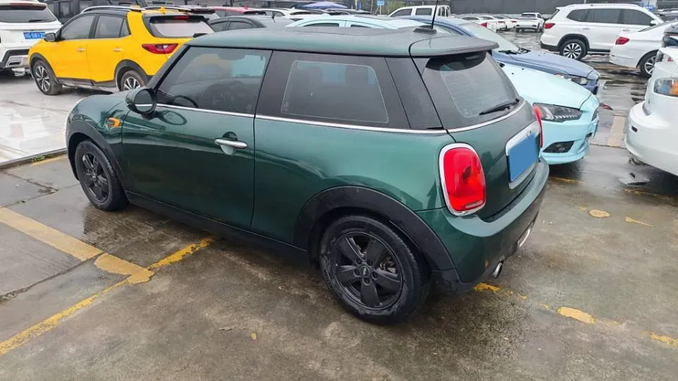 2016 MINI MINI 1.2T 102HP L3 6AT,autocango,china used car exporter,china ev exporter,chinese used car exporter,chinese used ev exporter
