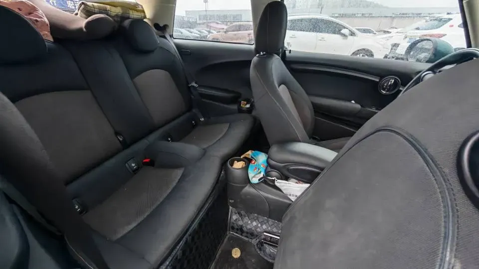 2016 MINI MINI 1.2T 102HP L3 6AT,autocango,china used car exporter,china ev exporter,chinese used car exporter,chinese used ev exporter