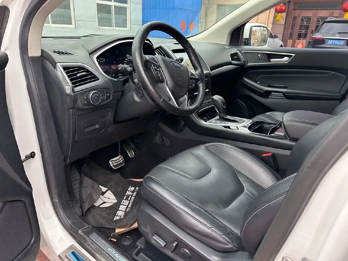 2018 Ford Edge 2.0T 245HP L4 6AT,autocango,china used car exporter,china ev exporter,chinese used car exporter,chinese used ev exporter