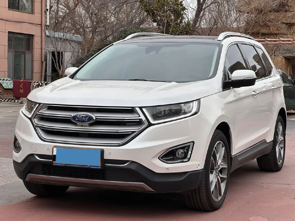 2018 Ford Edge 2.0T 245HP L4 6AT,autocango,china used car exporter,china ev exporter,chinese used car exporter,chinese used ev exporter