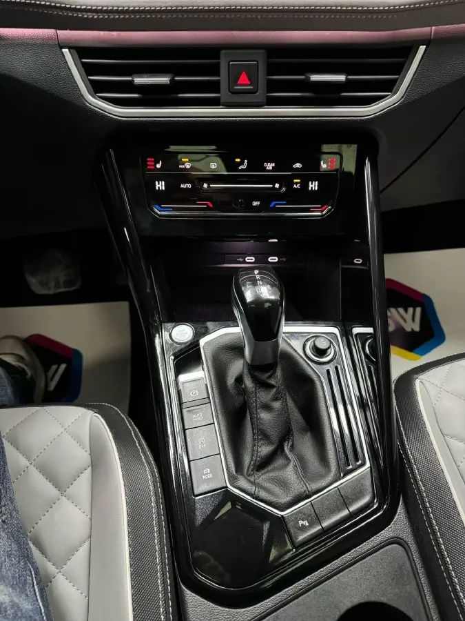 2023 Volkswagen Tayron 1.4T 150HP L4 7DCT,autocango,china used car exporter,china ev exporter,chinese used car exporter,chinese used ev exporter