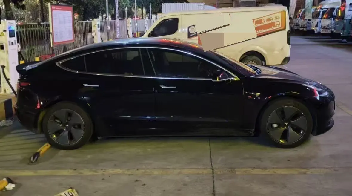 2020 Tesla Model 3 BEV 52KWH,autocango,china used car exporter,china ev exporter,chinese used car exporter,chinese used ev exporter