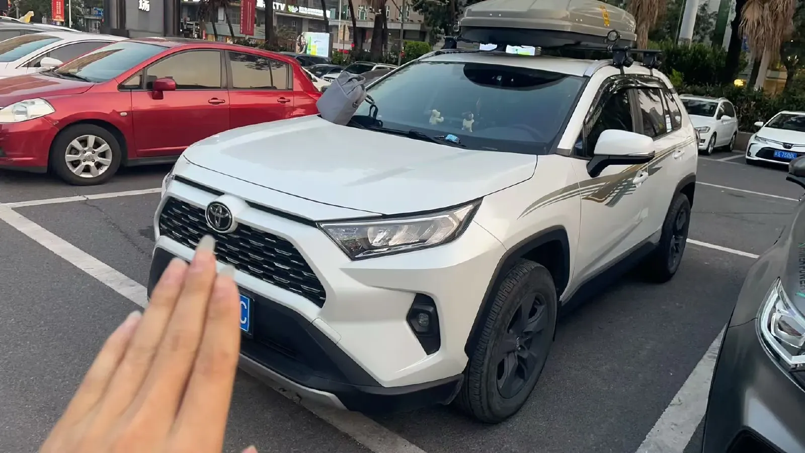 2023 Toyota RAV4 2.0L 171HP L4 CVT,autocango,china used car exporter,china ev exporter,chinese used car exporter,chinese used ev exporter