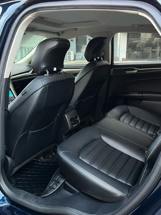 2020 Ford Mondeo 1.5T 182HP L4 6AT,autocango,china used car exporter,china ev exporter,chinese used car exporter,chinese used ev exporter